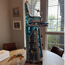 NUOVO MOC Avengers Tower 5201
