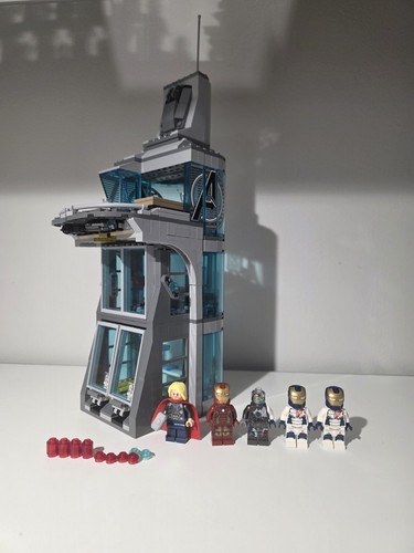 Lego attack avengers tower - lego,